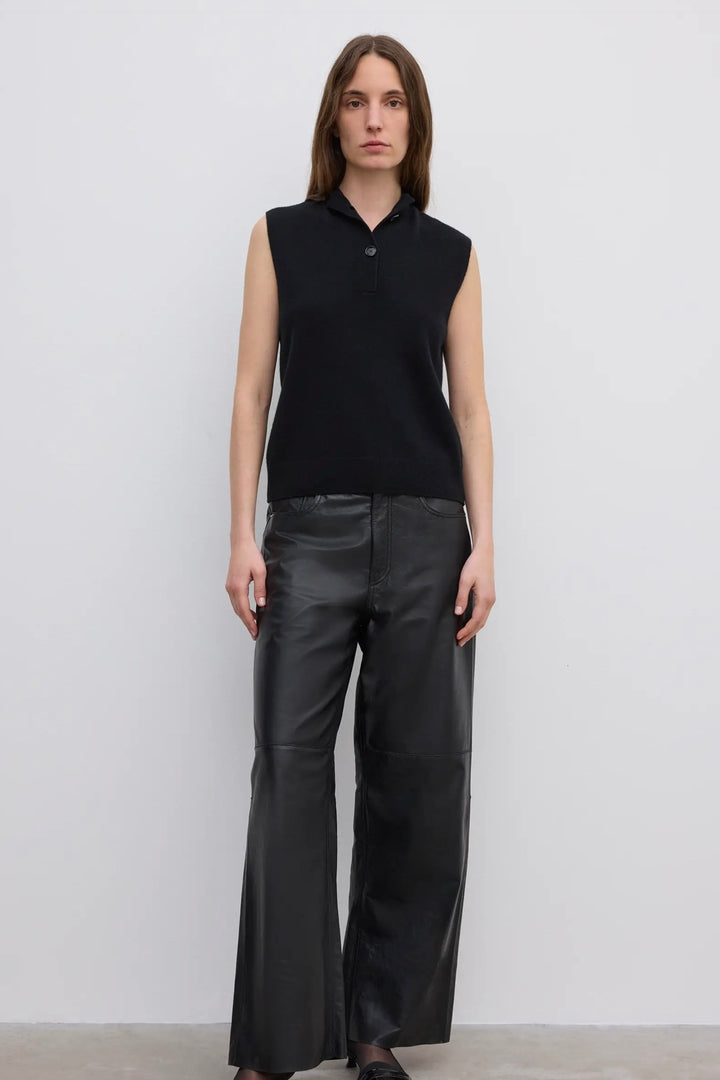 Dagmar - SLEEVELESS KNIT TOP