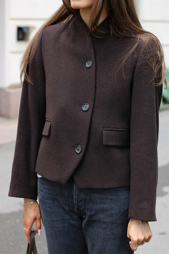 Dagmar - SHORT CURVED JACKET