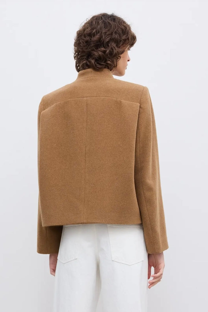 Dagmar - Short Curved Jacket Camel