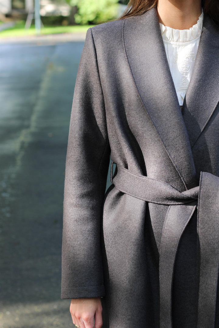 Harris Wharf - Women shawl collar coat pressed wool