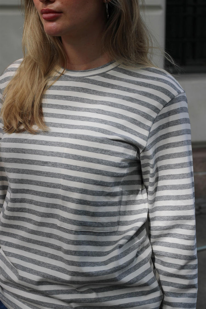 Aiayu - Circular Long Sleeve