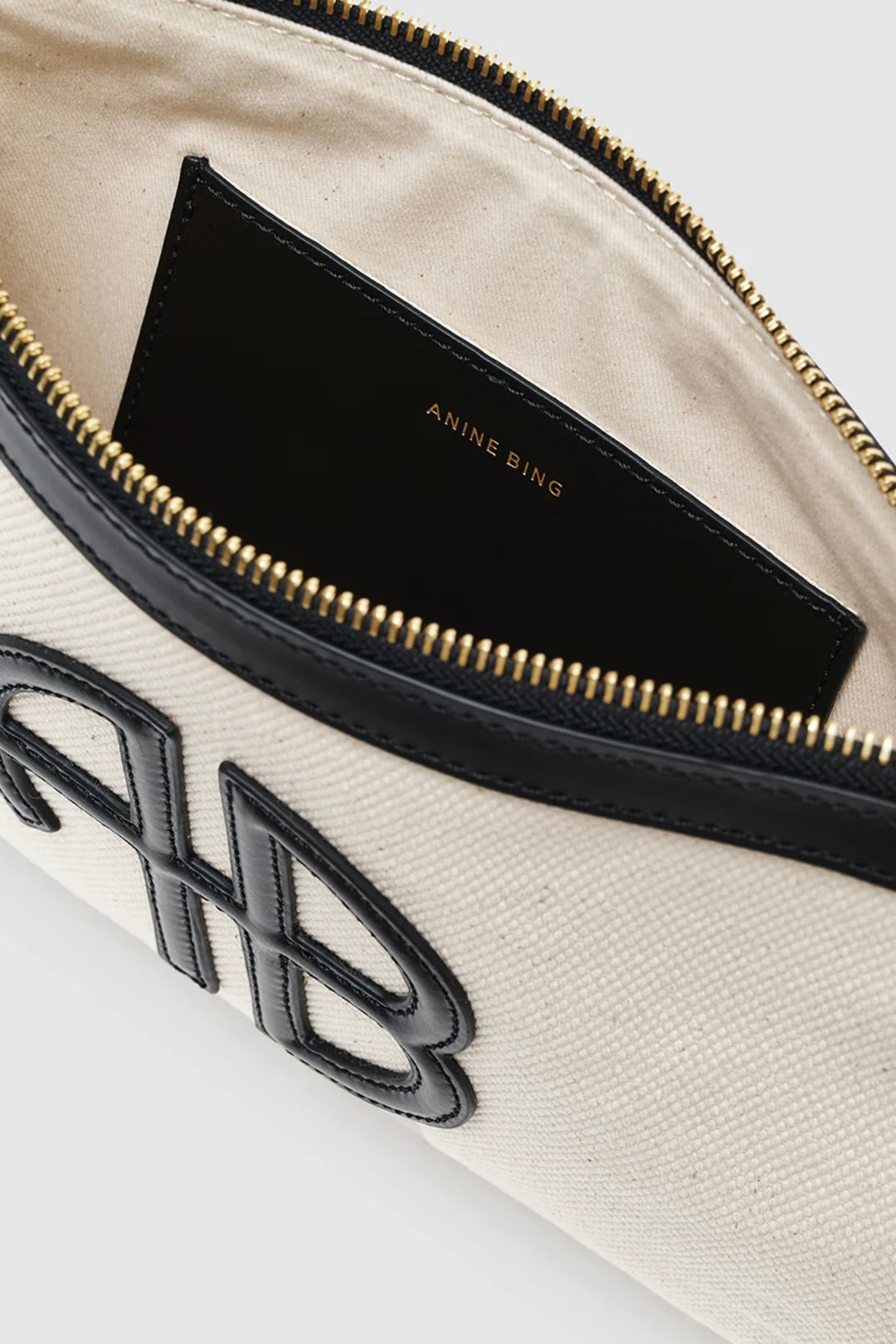 Anine Bing - Lili Pouch natural canvas with black