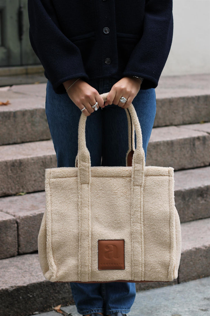 Arnie Says - Teddy Bag L