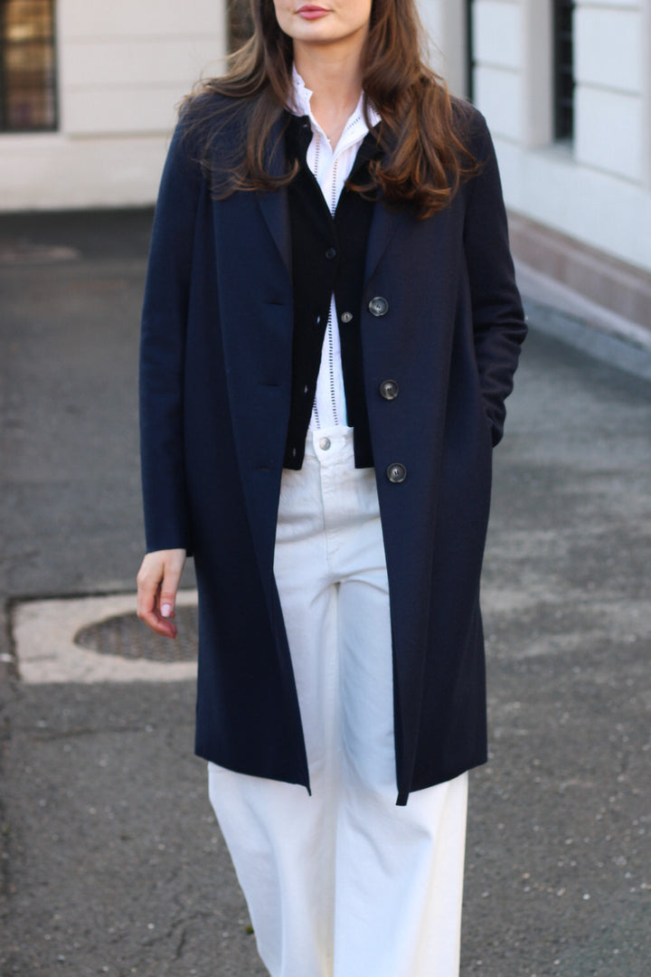 Harris Wharf - Women	overcoat	light pressed wool