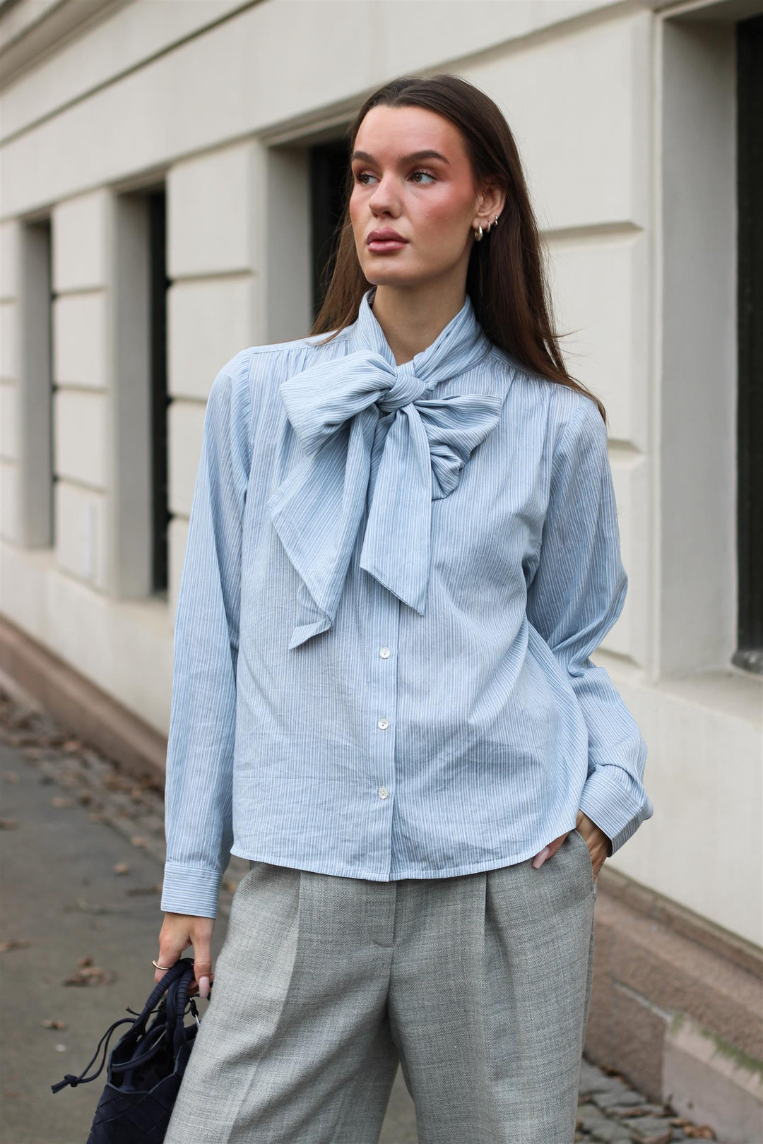 Skall Studio - Dalia bow shirt
