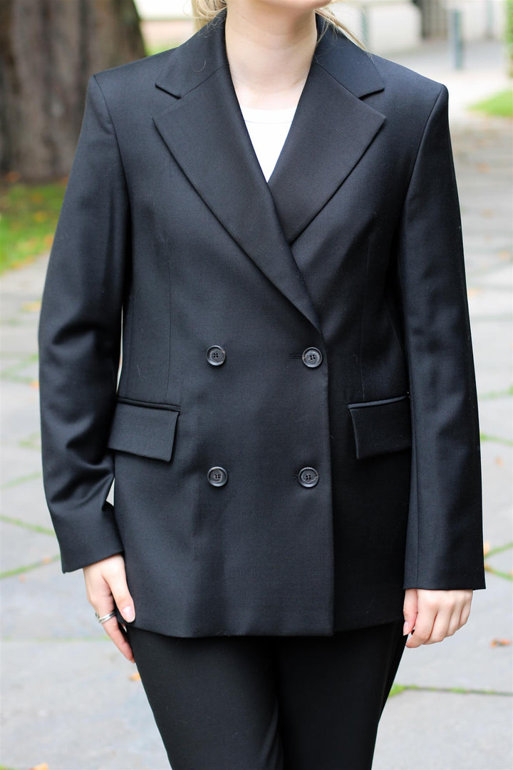 Dagmar - Classic Wool Blazer