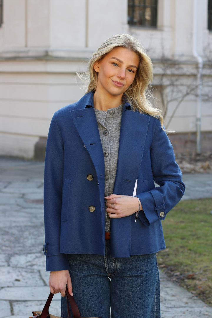 Harris Wharf - Cropped trench light pressed wool