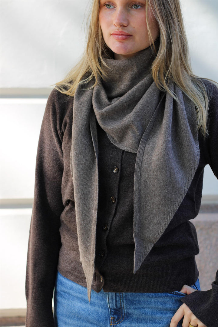 Christian Aks - Mira Wool Cash Scarf  Cappuchino