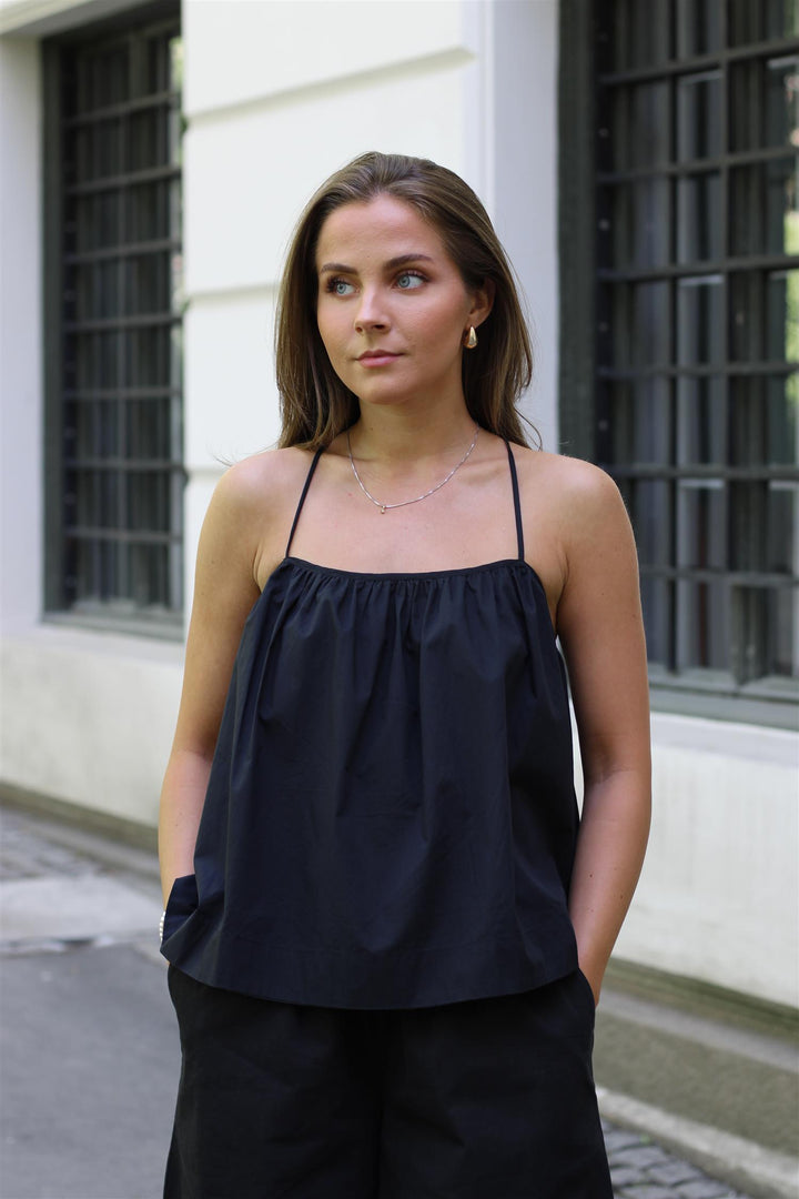 Soeur - Arles