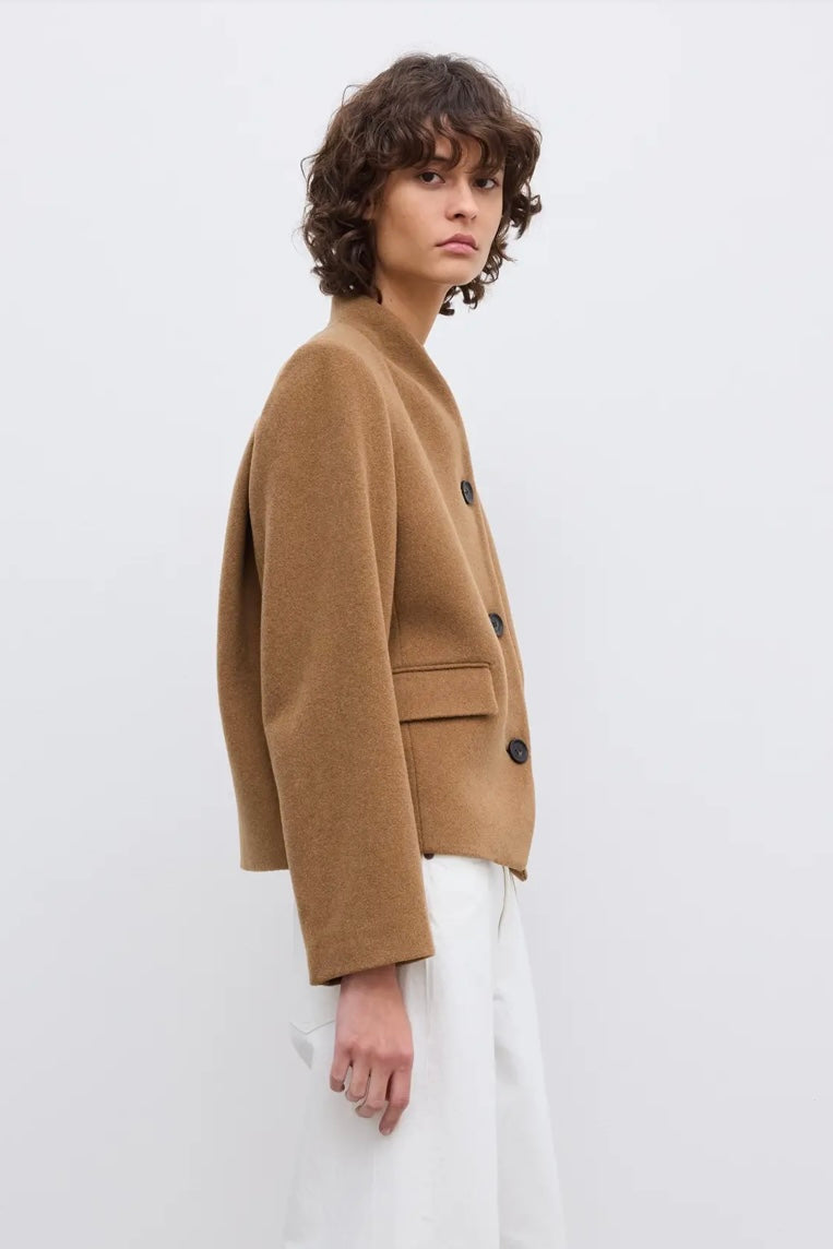 Dagmar - Short Curved Jacket Camel