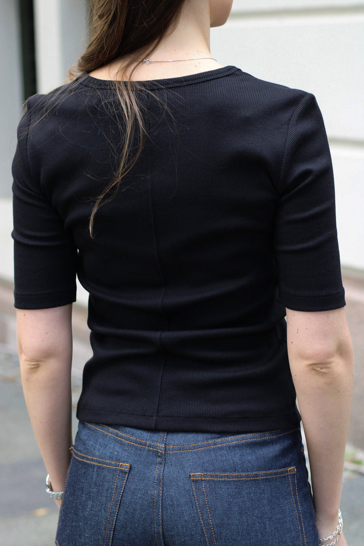 Dagmar - Fitted Rib T-shirt