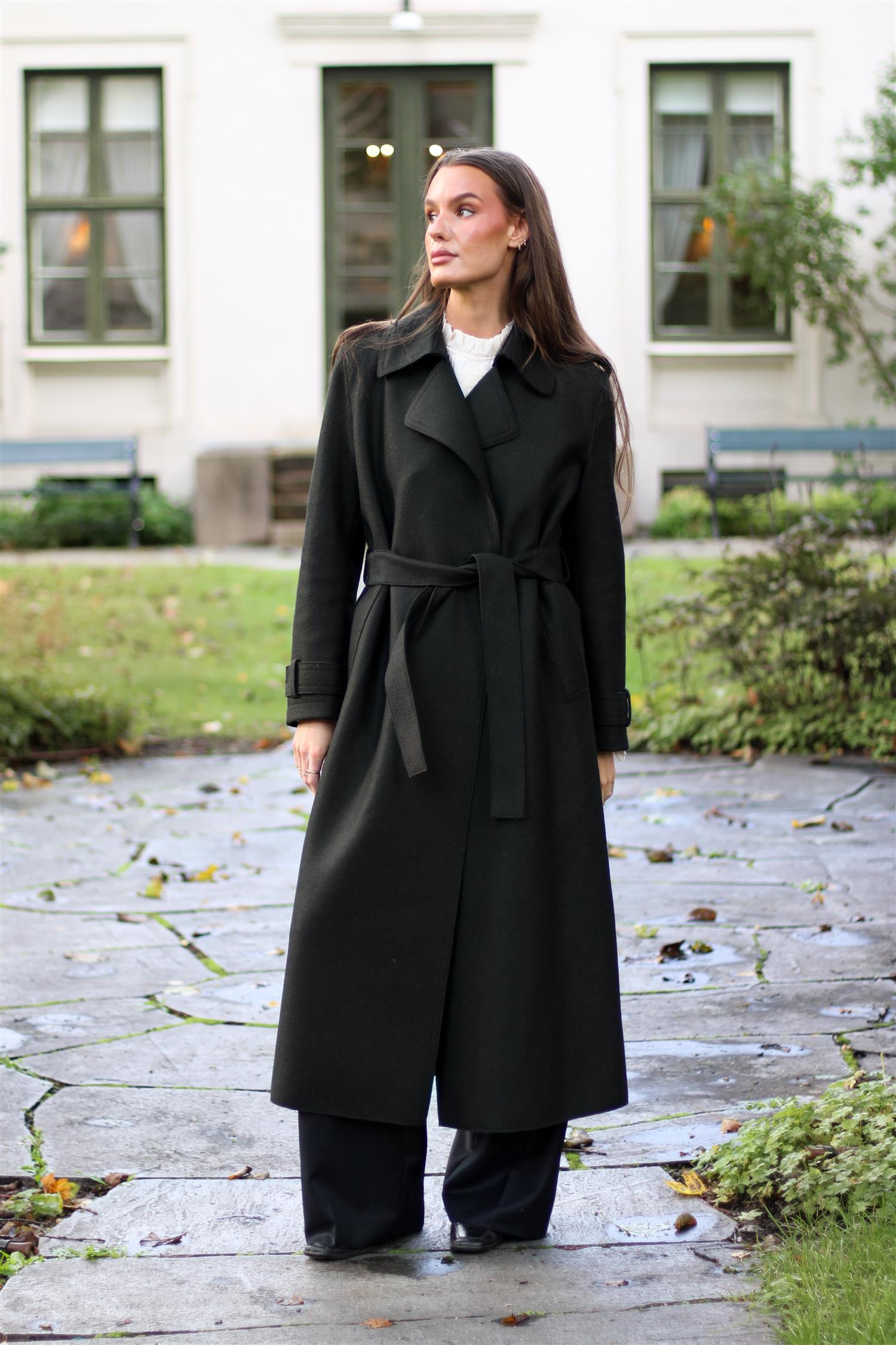 Harris Wharf London ブラック チェスターコート Harris Wharf London - Long trench – Kiman Woman