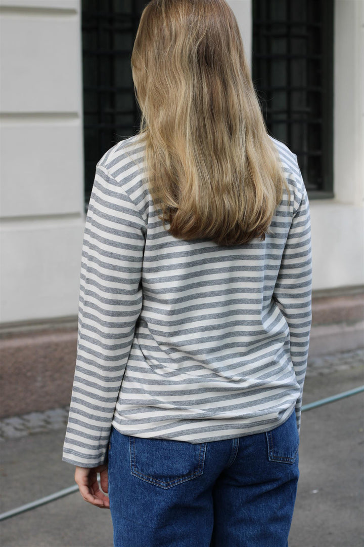 Aiayu - Circular Long Sleeve
