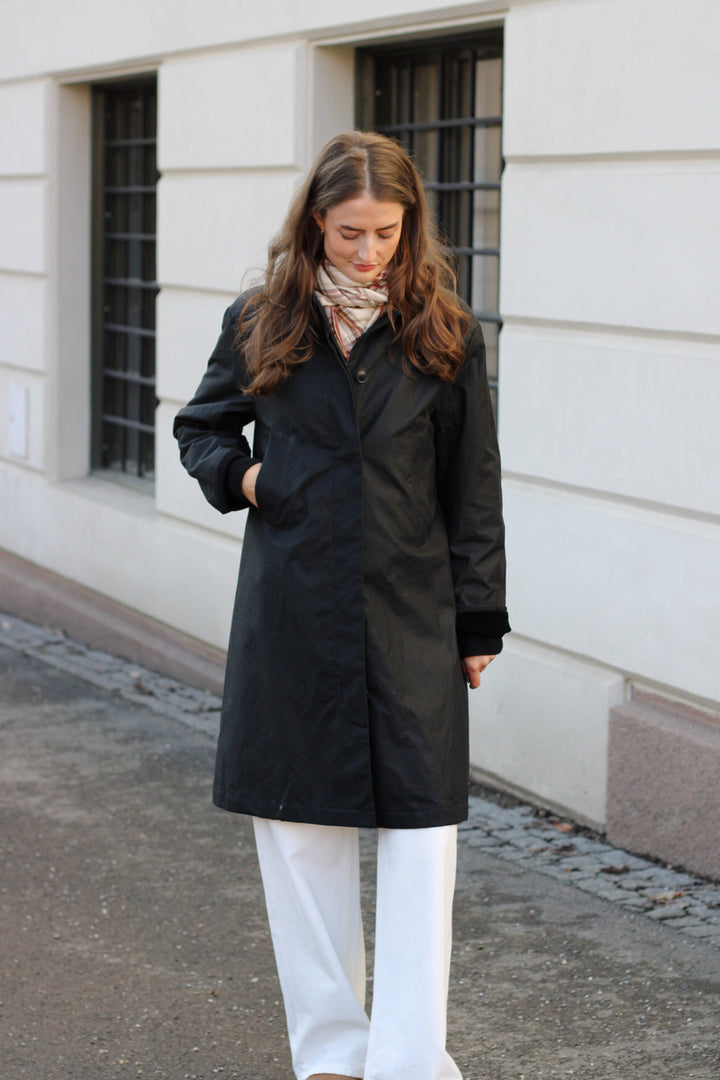 Aiayu - Noor Coat Oilskin Black