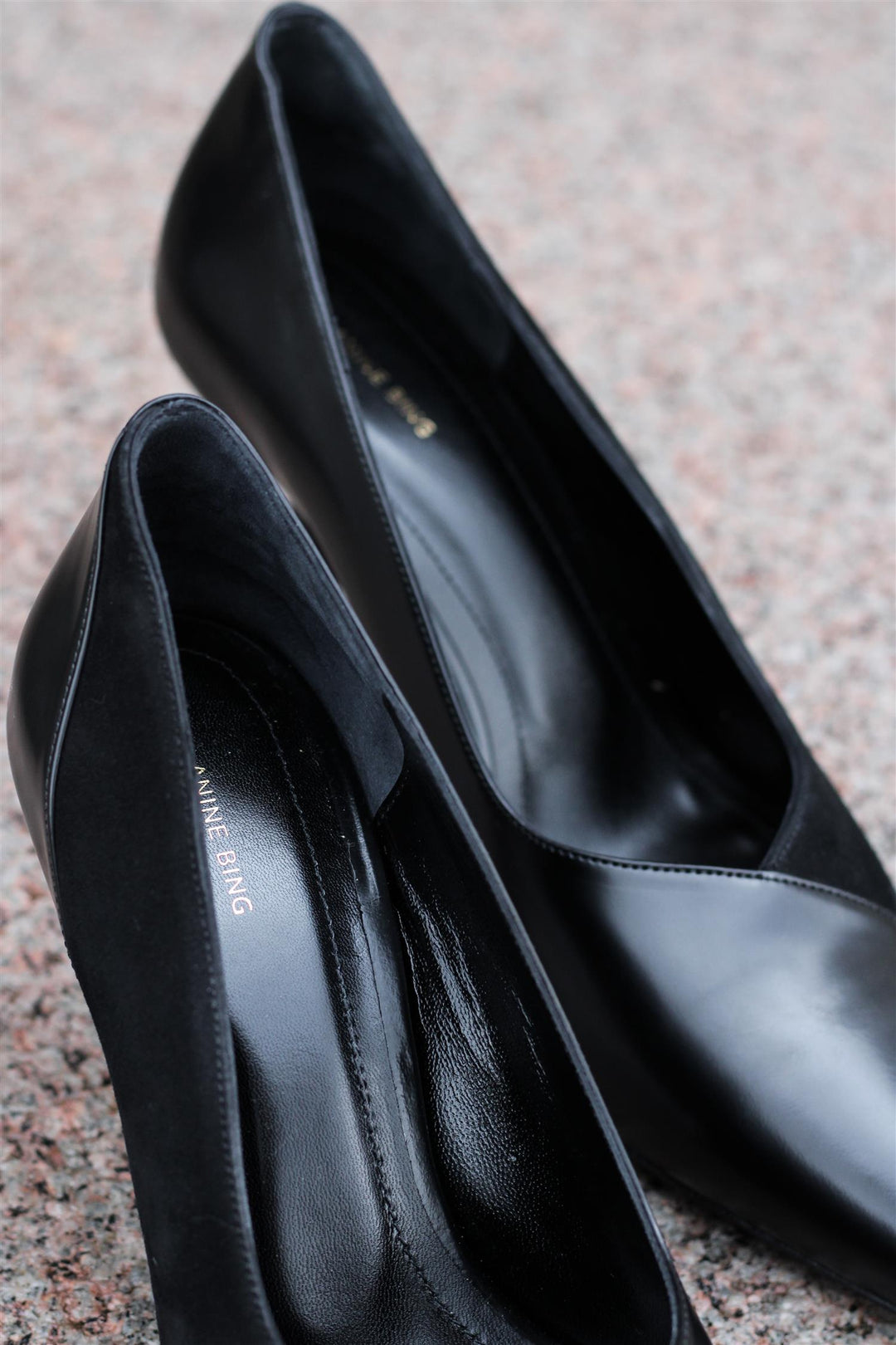 Anine Bing - Devon Pumps high shine and matte black