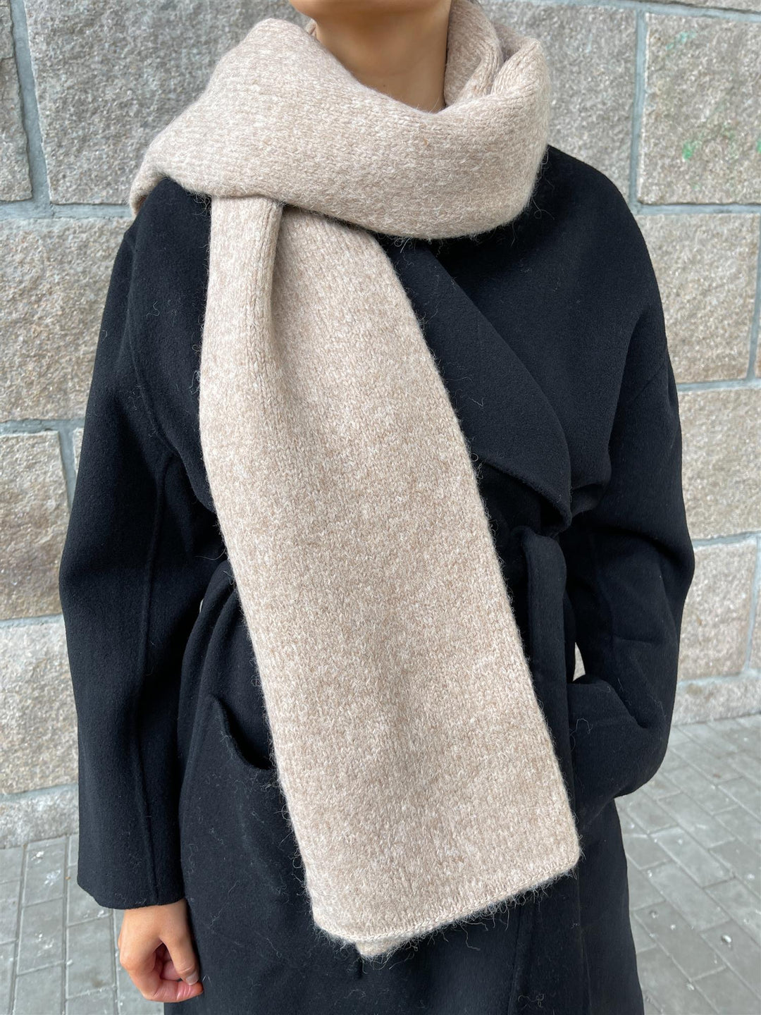 Aiayu Vega scarf
