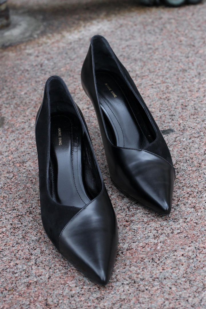 Anine Bing - Devon Pumps high shine and matte black