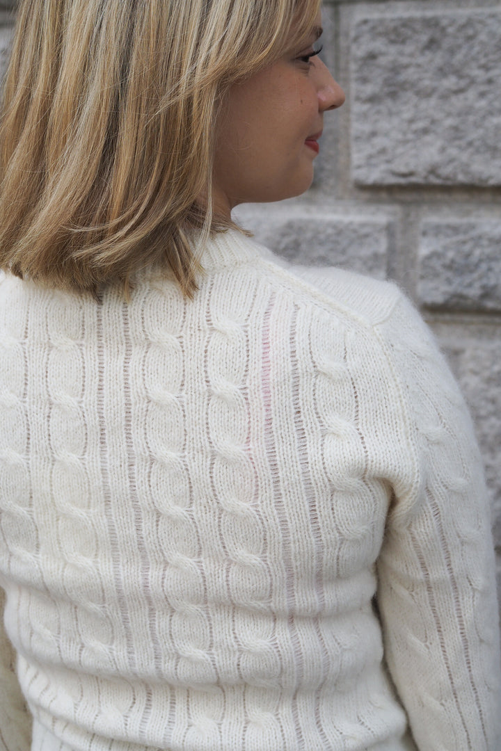 Dagmar - Cable knit crewneck