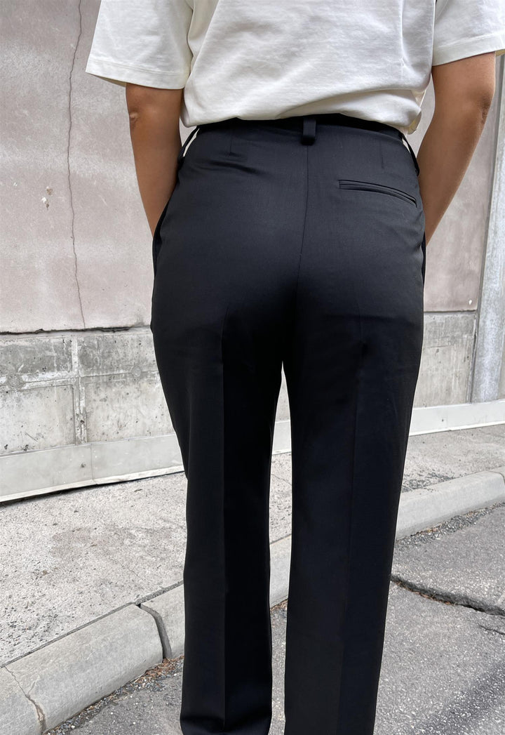 Tom Wood Wideleg Trouser