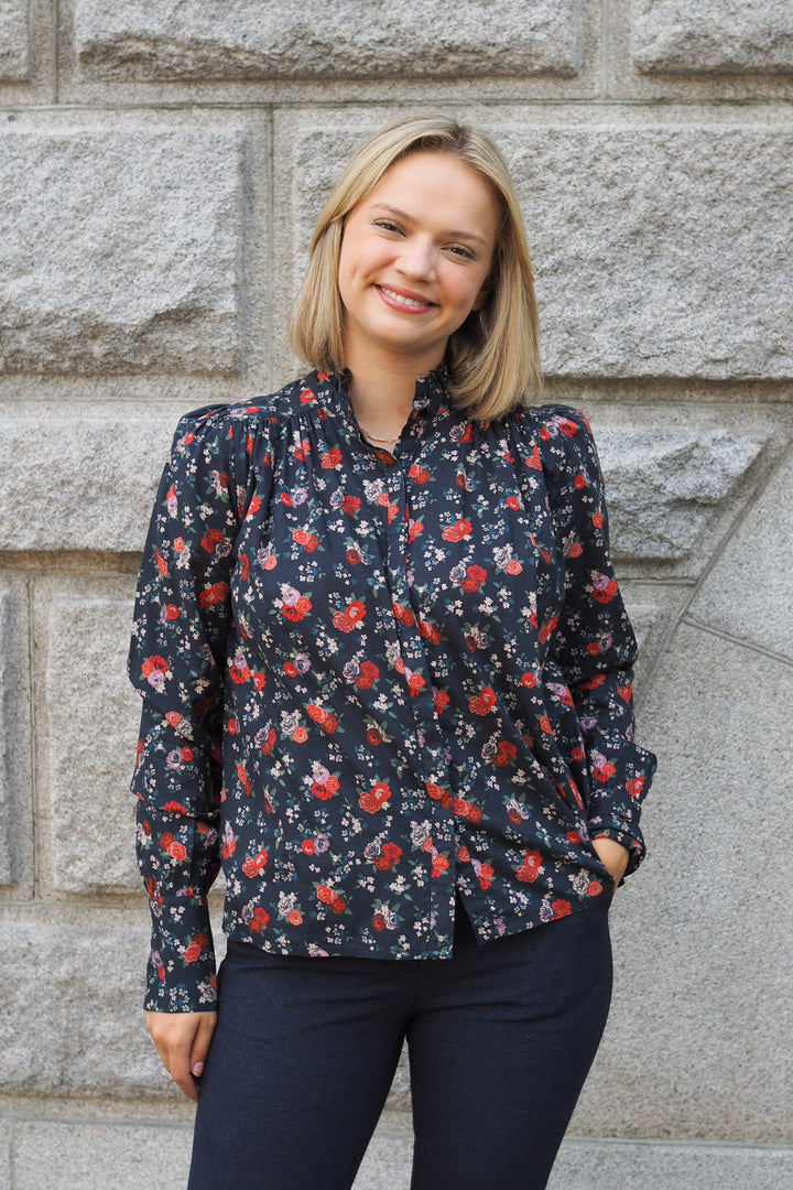 Pia Tjelta - Molly Marseille
