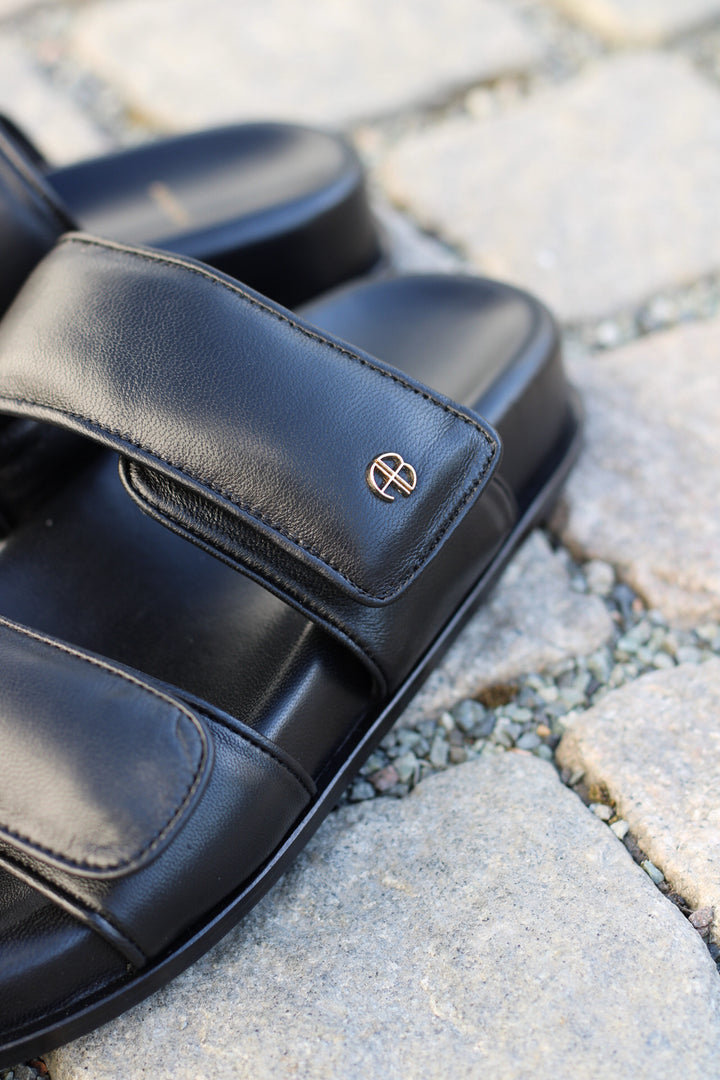 Anine Bing Sid Sandals - black