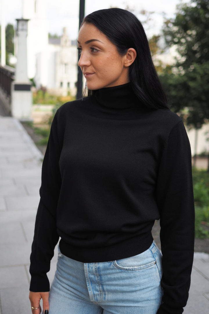 Julie Josephine - Mona Turtleneck
