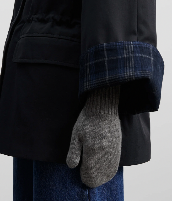 Skall Studio - Cleo mittens medium grey