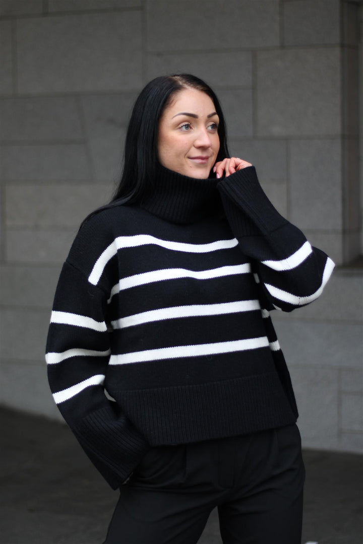 Julie Josephine - Hennie stripe