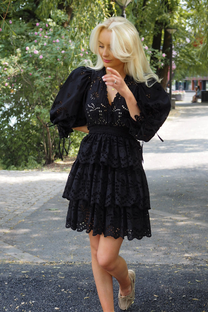 BYTIMO -  Broderie Anglaise Flounce Dress